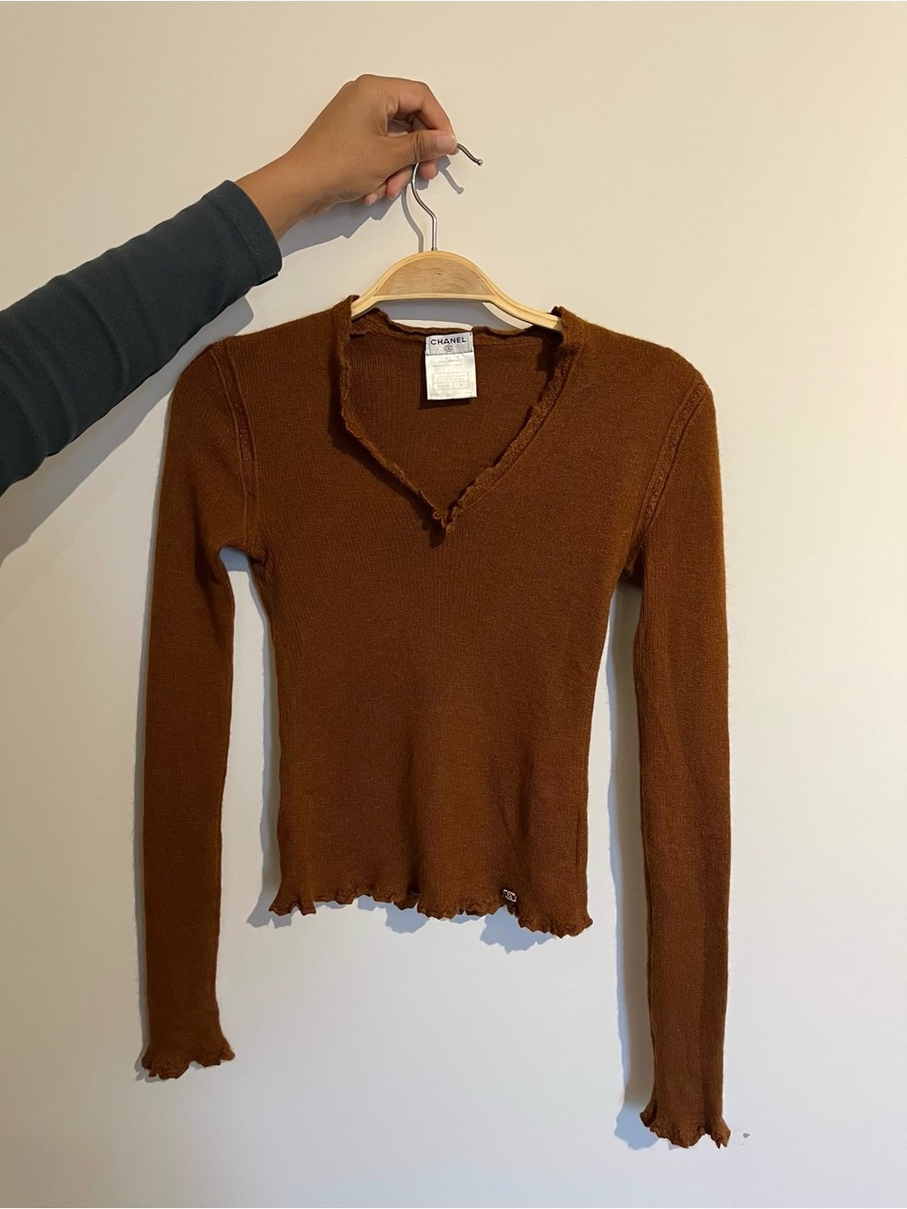 CHANEL Brown 03A Cashmere Silk Sweater